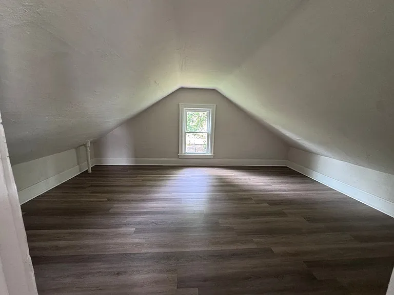 258 Washington St — Photo 9