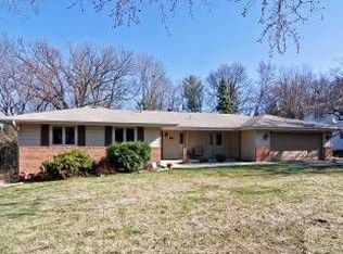 220 107th St W, Bloomington, MN 55420