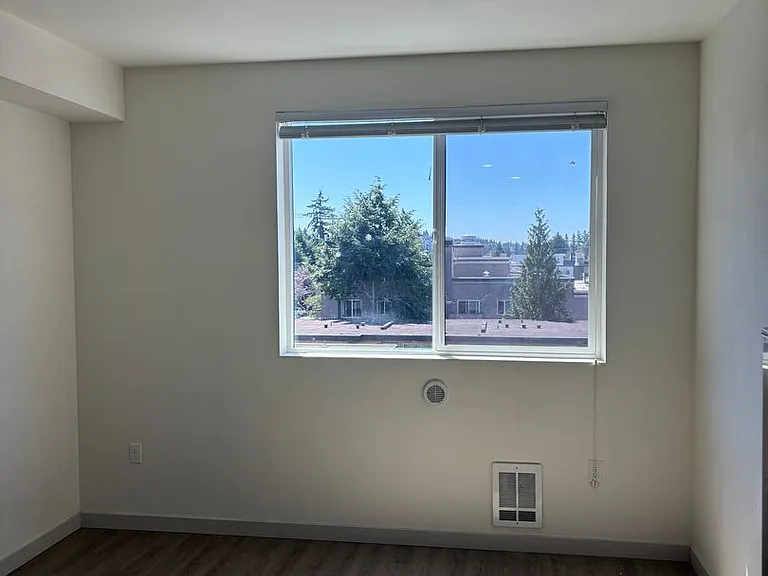 4801 Fauntleroy Apartments — Photo 70