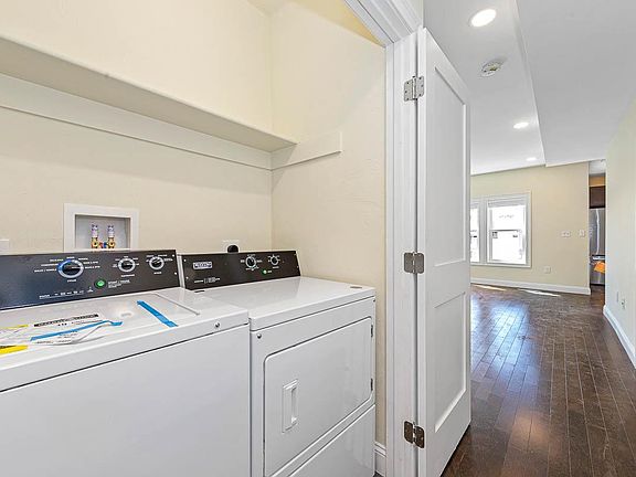 5th image of 74 Stanley Ave #2