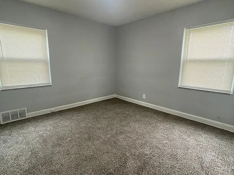 5751 Nottingham Rd — Photo 10