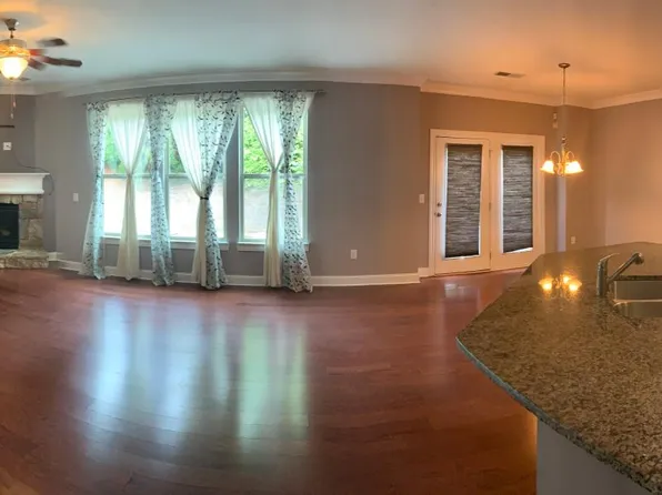 5510 Breckinridge Ln, Cumming, GA 30040