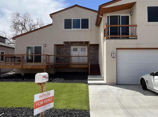 8672 W 49th Pl, Arvada, CO 80002