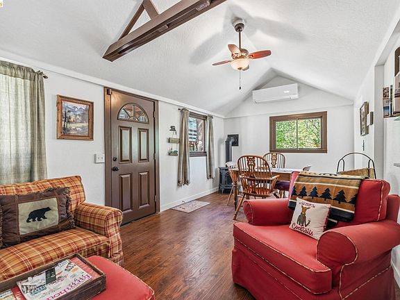 3rd image of 22819 Black Oak Dr