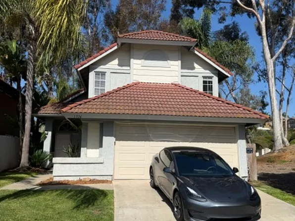 1316 Cambridge Ct, San Marcos, CA 92078