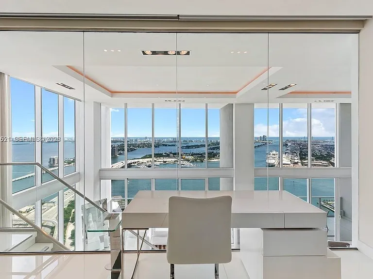 1040 Biscayne Blvd #4403 — Photo 15