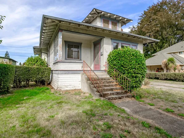 528 NW 7th St, Corvallis, OR 97330