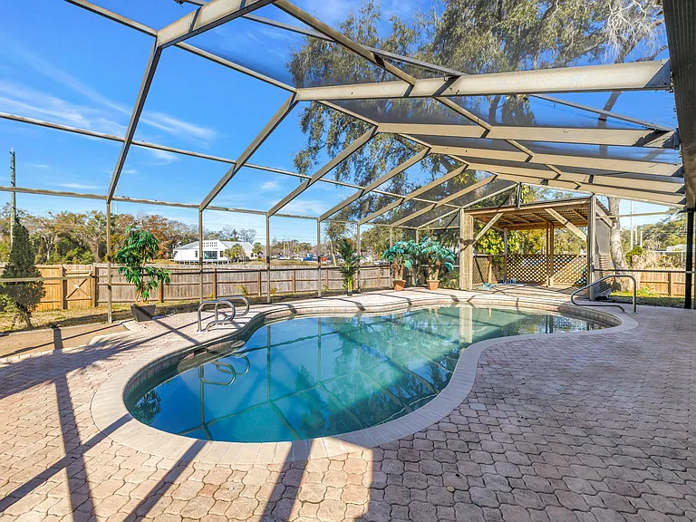 2789 Valencia Ln W — Photo 19