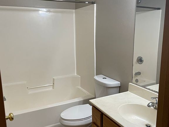 3rd image of 7700 Brooks St #8708-4