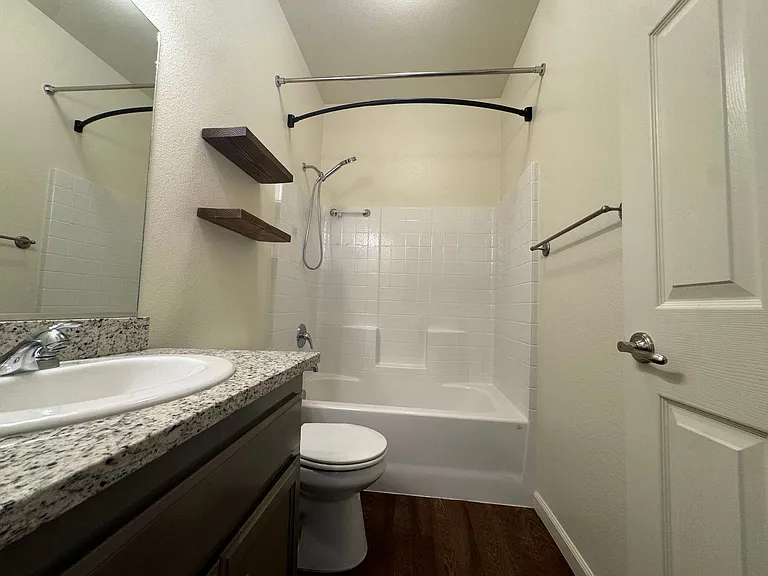 13333 Peach St — Photo 21