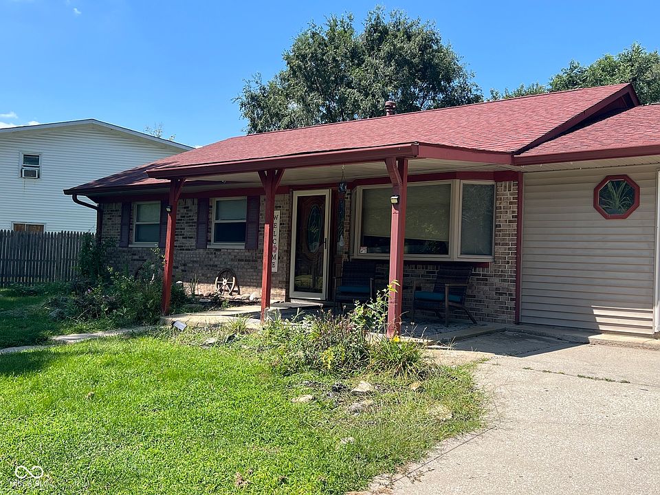 2nd image of 3360 Davis Dr