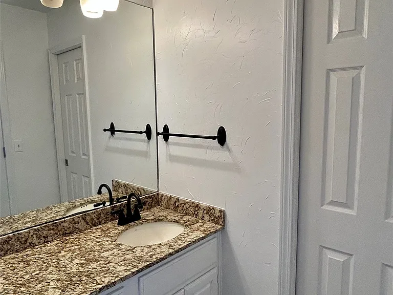 3712 S Orange Cir — Photo 27