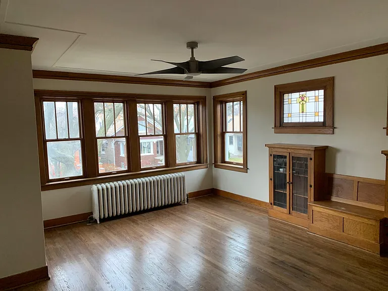 1044 S Grove Ave #2 — Photo 3