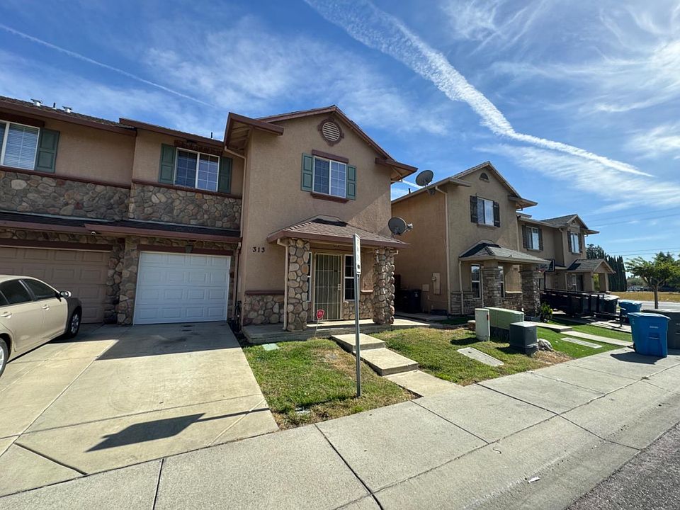 1st image of 313 Hetherington Cir