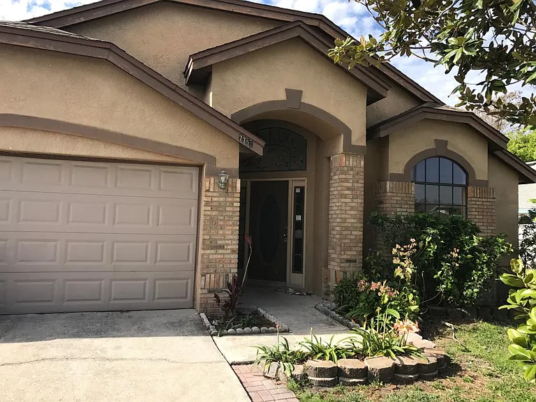 7752 Altavan Ave — Photo 1