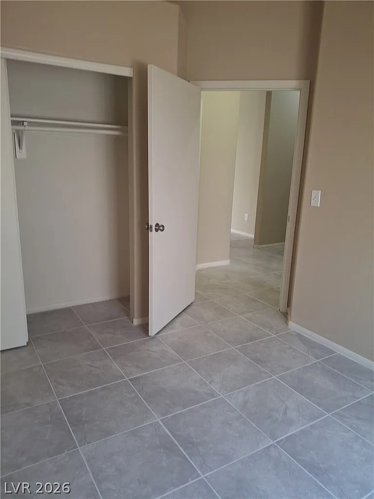 4 bed, 2.0 bath, 1548 sqft, $2,024 — Photo 3