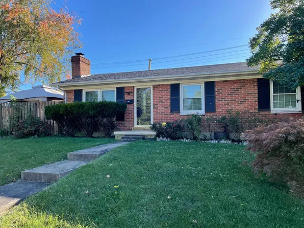 3677 King Arthur Dr, Lexington, KY 40517