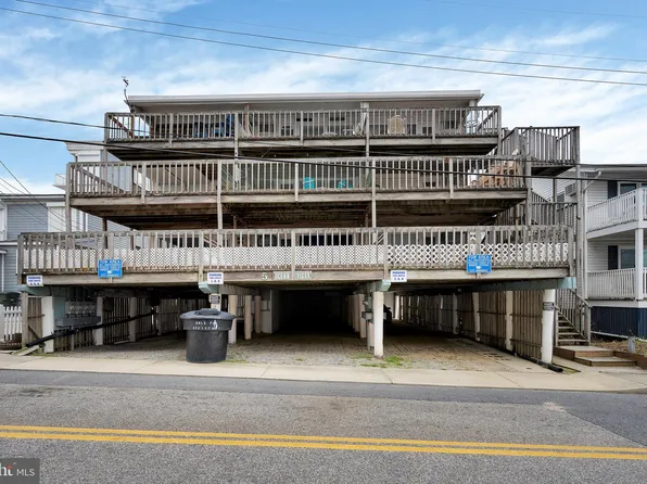 5 93rd St Unit 8, Ocean City, MD 21842