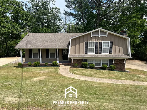 2457 Jamestown Dr Photo 1