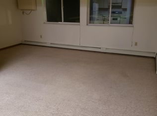 21549 Semler Rd APT 8, Deerwood, MN 56444