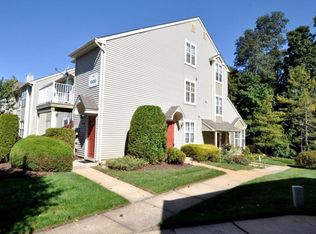 1307 Yarmouth Ln, Mount Laurel, NJ 08054