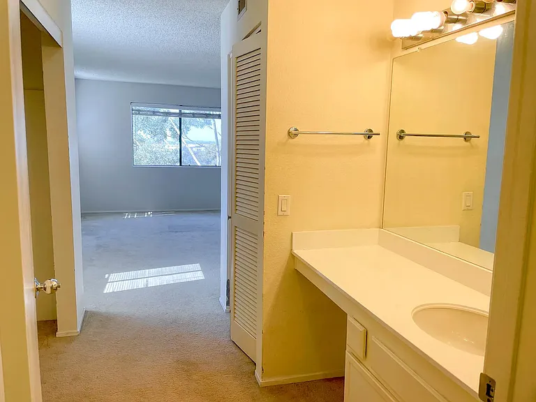 5985 Dandridge Ln #106 — Photo 18