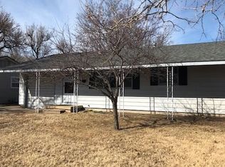 616 W 33rd St S, Wichita, KS 67217