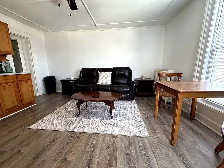166 Main St #21 — Photo 7