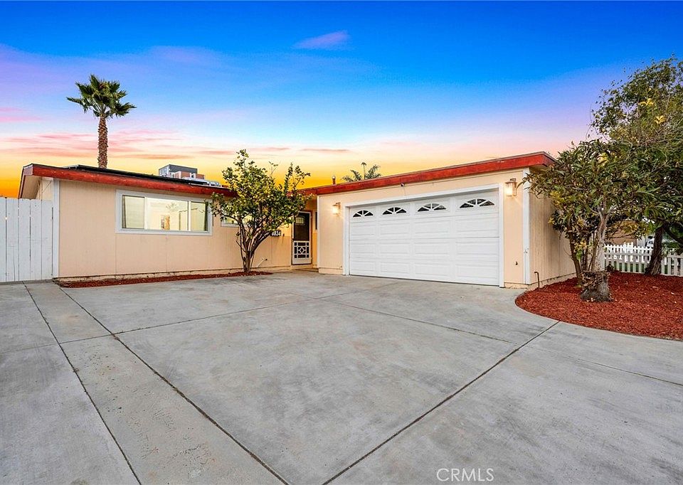 1st image of 8834 Gramercy Dr