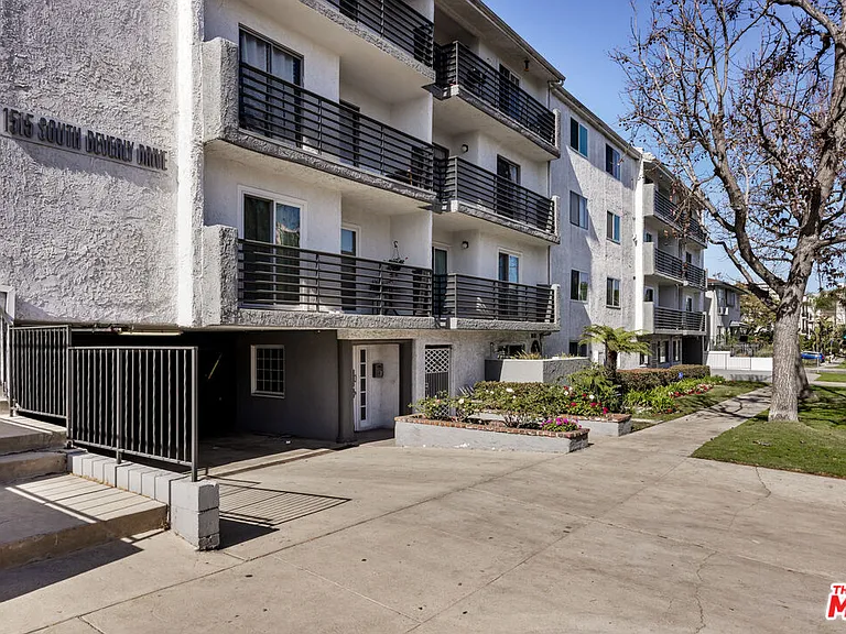 1515 S Beverly Dr #202 — Photo 31
