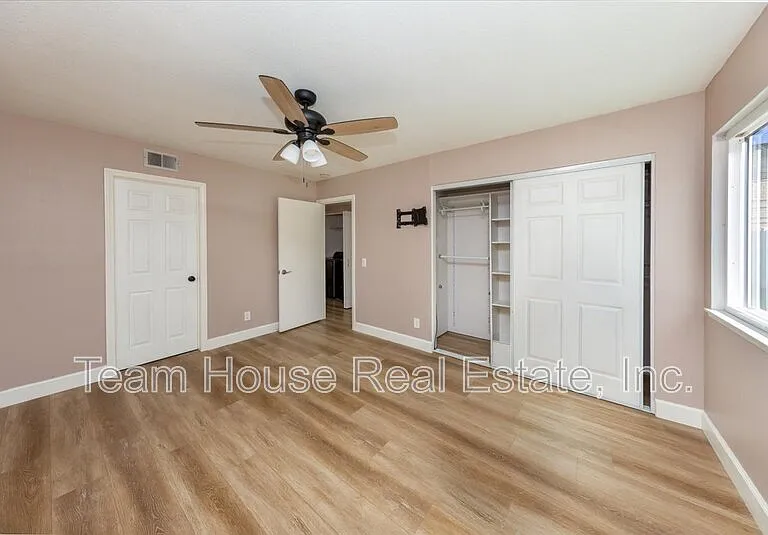 27725 Wakefield Rd — Photo 15