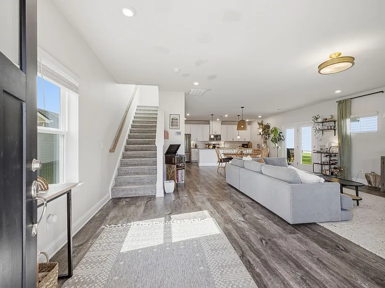 4041 Arrowleaf Ln — Photo 18