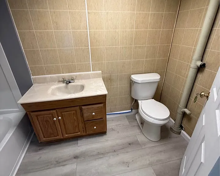 609 Walnut St #B — Photo 7