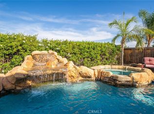 945 Ferndale Dr, Corona, CA 92881