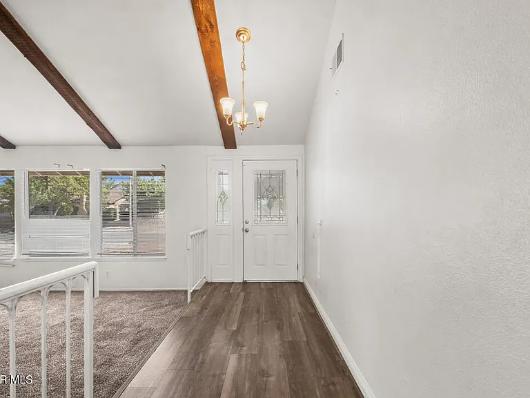 1253 Morven St — Photo 16