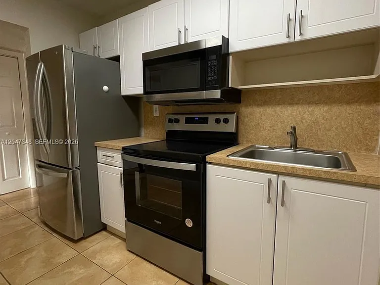 6950 Miami Gardens Dr #2-312A — Photo 9