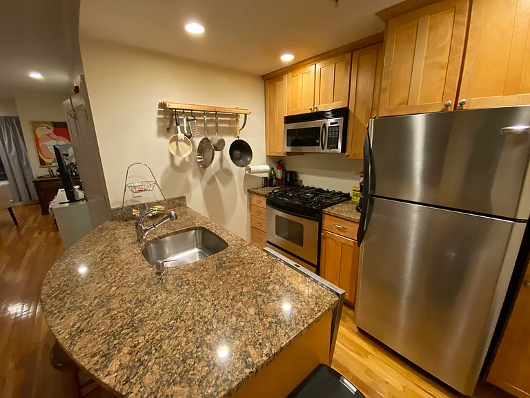 23 Lake St #3 — Photo 11