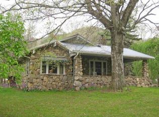 13265 Cruso Rd, Canton, NC 28716