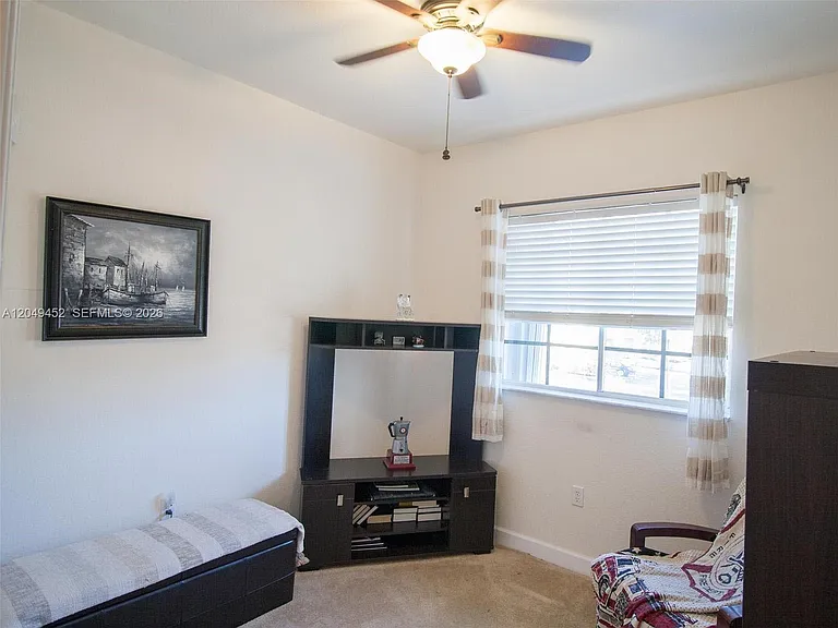 2728 NE 3rd Ct #206 — Photo 8