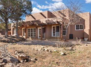 45 Camino Nevoso, Santa Fe, NM 87505