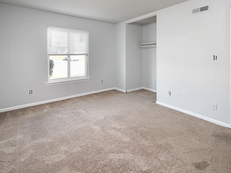 849 Farmhurst Dr #D — Photo 22