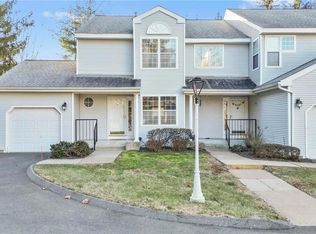 101 Cambric Pl #101, Rocky Hill, CT 06067