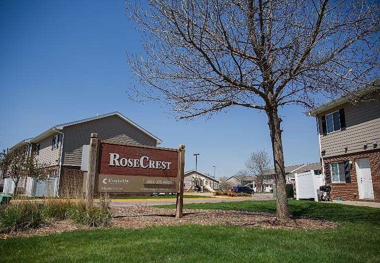 RoseCrest Townhomes Apartment Rentals Sioux Falls, SD