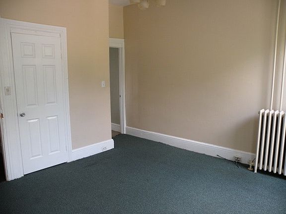 150 N. 11th St. Bedroom