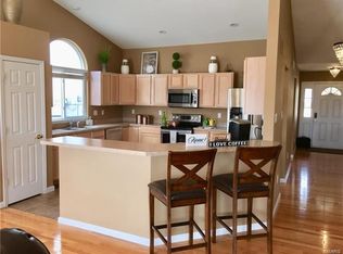 180 Lindbergh Place Dr, Saint Louis, MO 63146