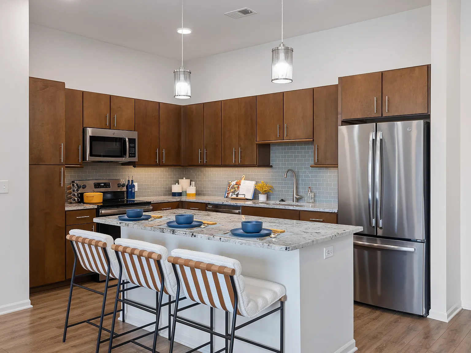Residences at Park Place — Photo 1
