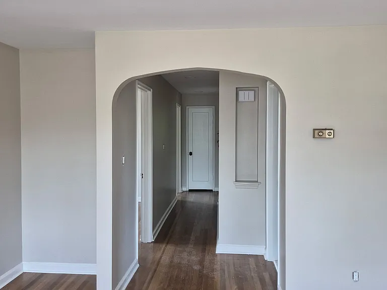 70 E 6th St #2 — Photo 14