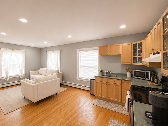 5th image of 18 Boyd Rd #2