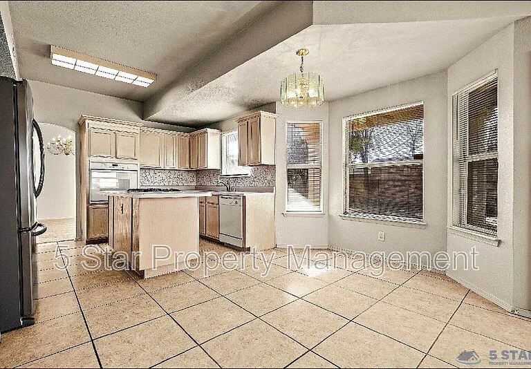 1315 Olga Mapula Dr — Photo 16