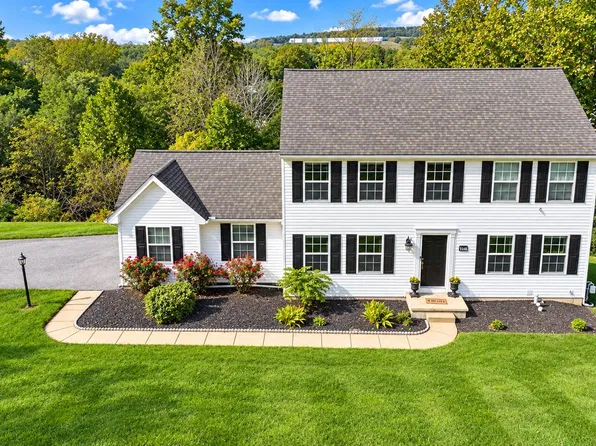 403 Lee Ct, York, PA 17406